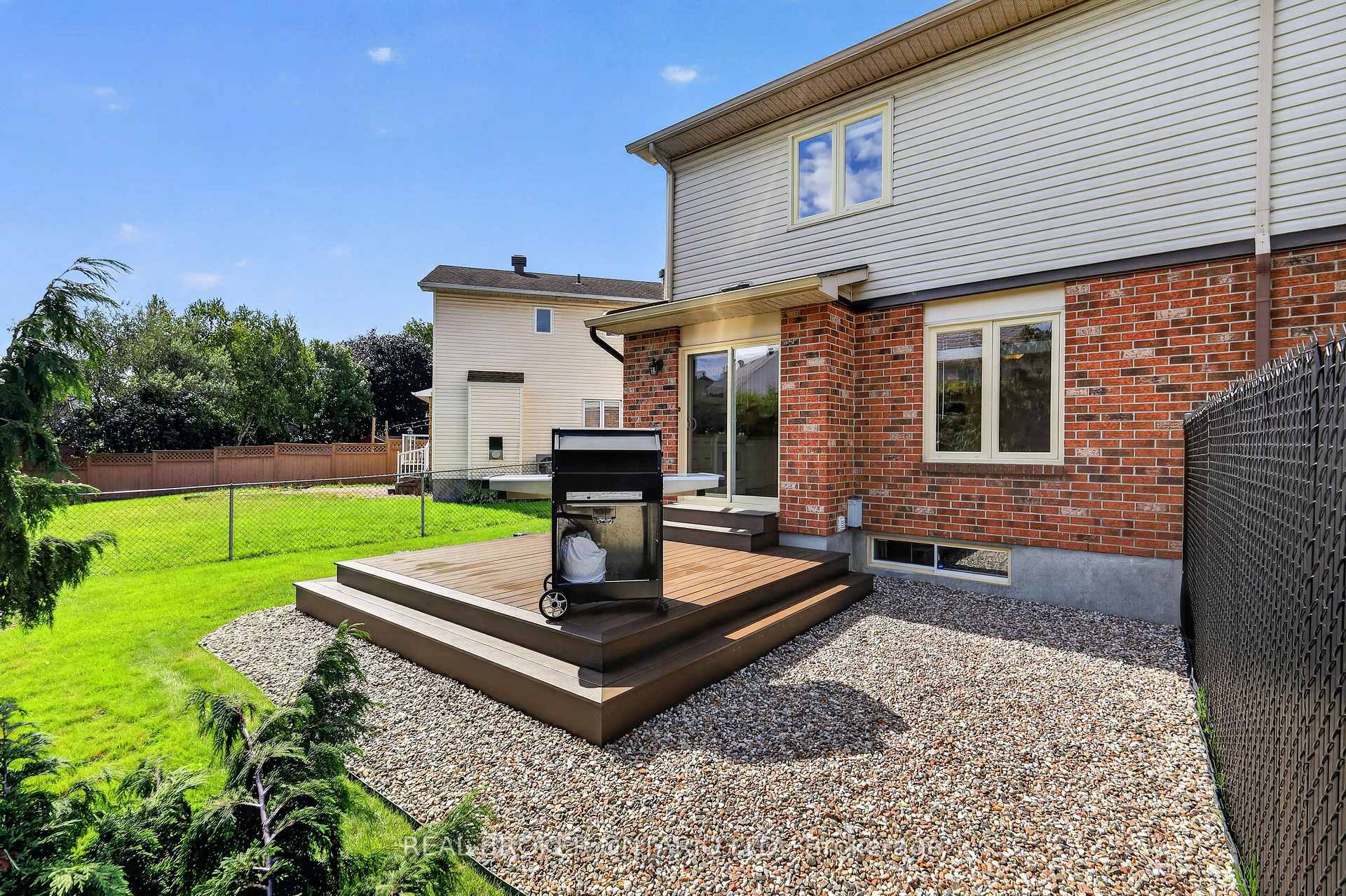 Photo 30 of 140 Montana Way, Ottawa, Barrhaven - Longfields — HOMEH