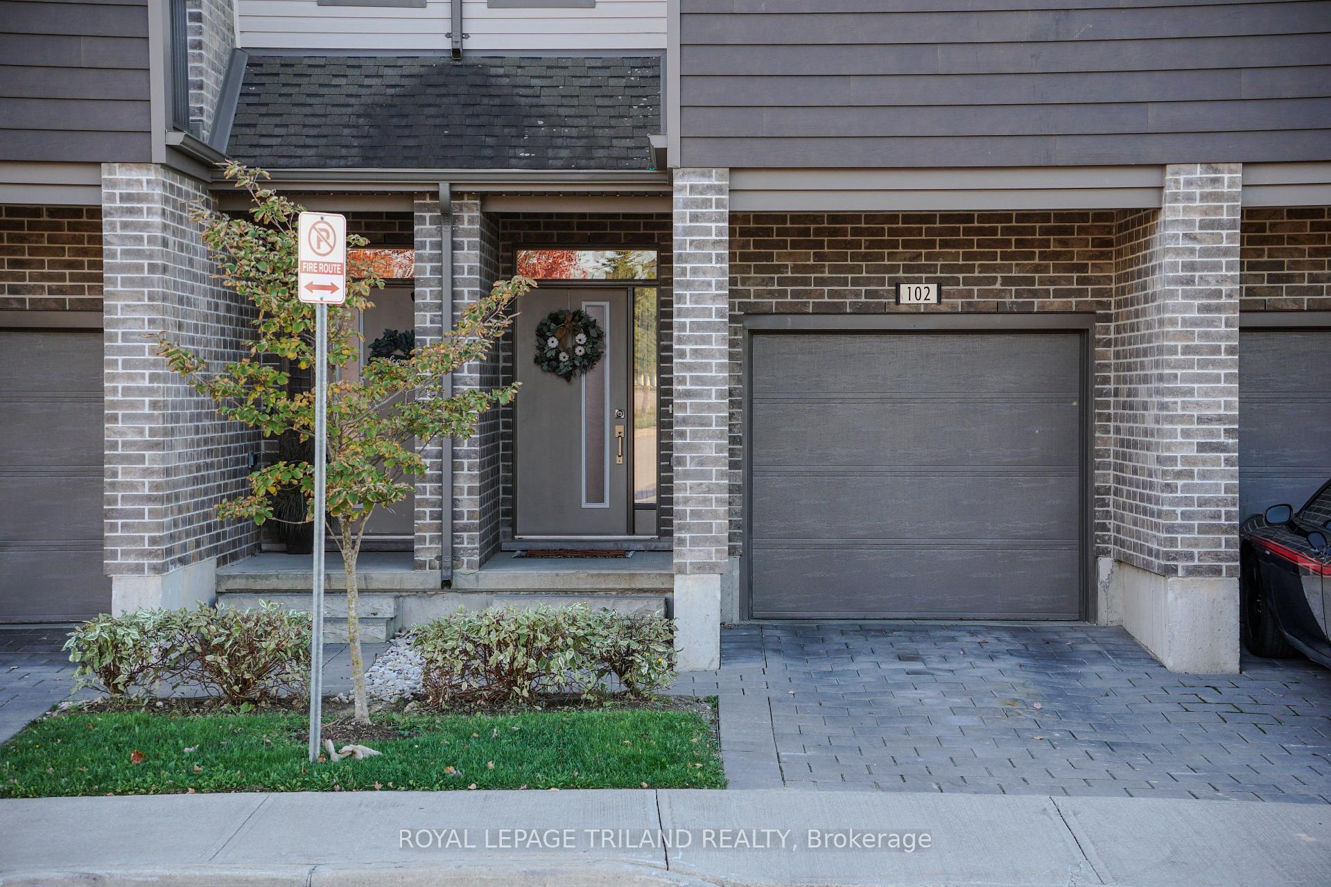 Photo 2 of Unit 102, 2070 Meadowgate Boulevard, London, South U — HOMEH