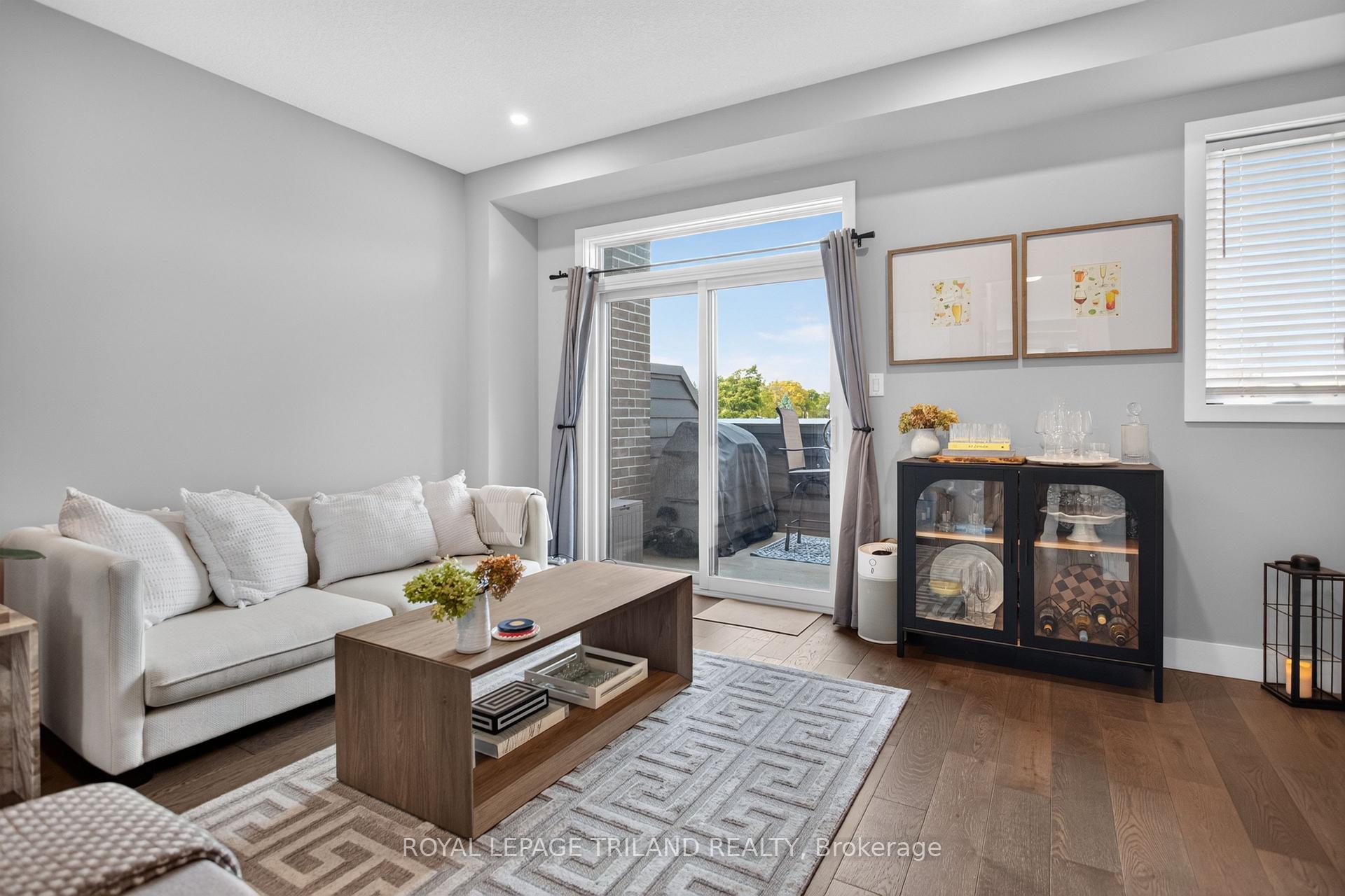 Photo 11 of Unit 102, 2070 Meadowgate Boulevard, London, South U — HOMEH