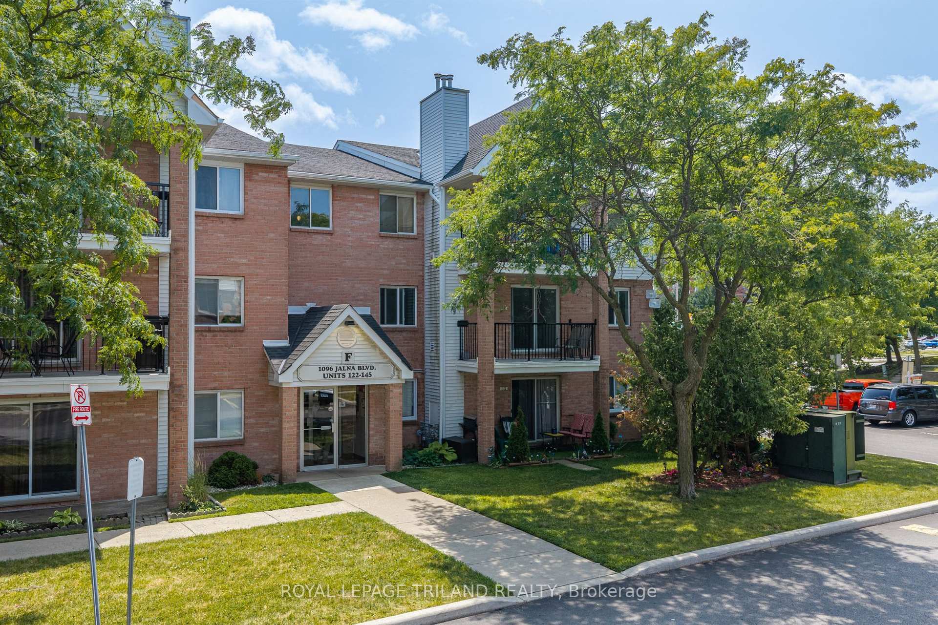 Photo 2 of Unit 130, 1096 Jalna Boulevard, London, South X — HOMEH