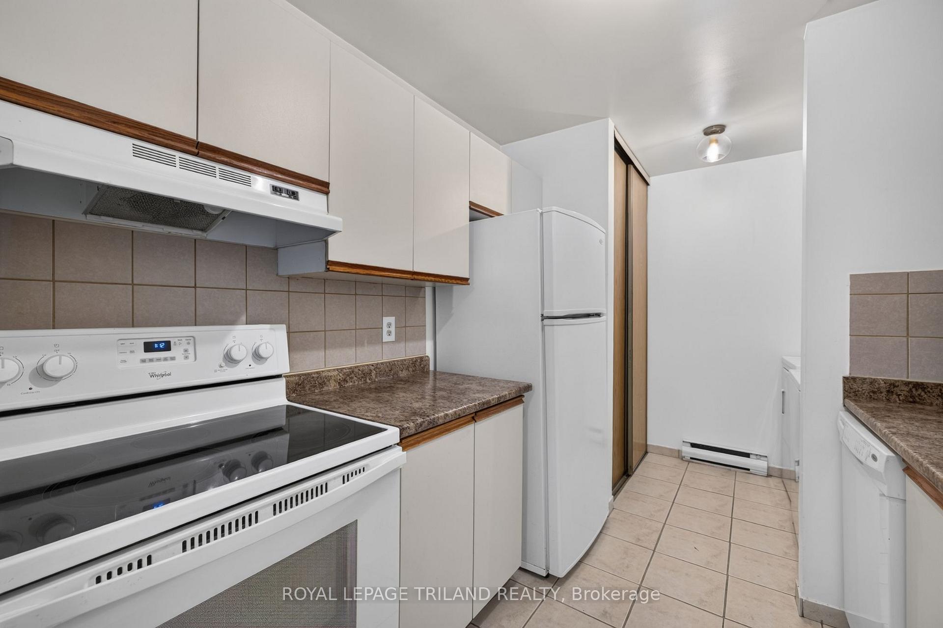 Photo 11 of Unit 130, 1096 Jalna Boulevard, London, South X — HOMEH