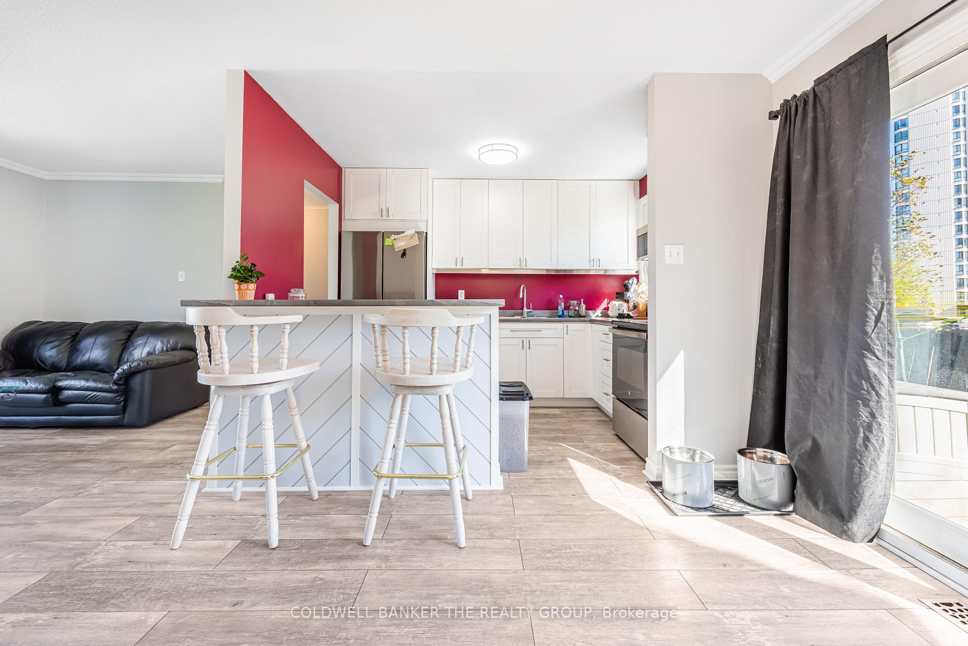 Photo 10 of 87 Huntingwood Crescent, Brampton, Central Park — HOMEH