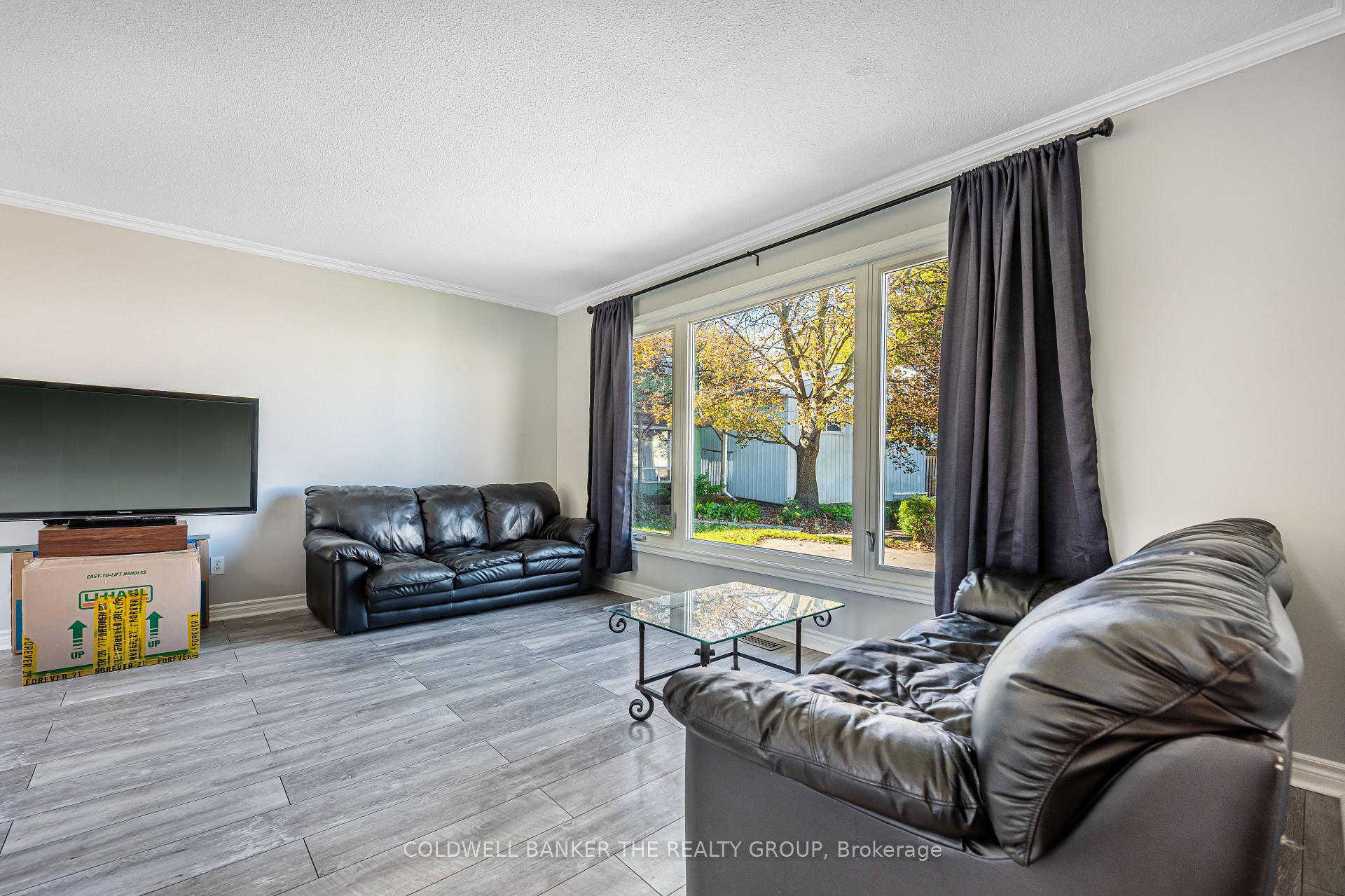 Photo 15 of 87 Huntingwood Crescent, Brampton, Central Park — HOMEH