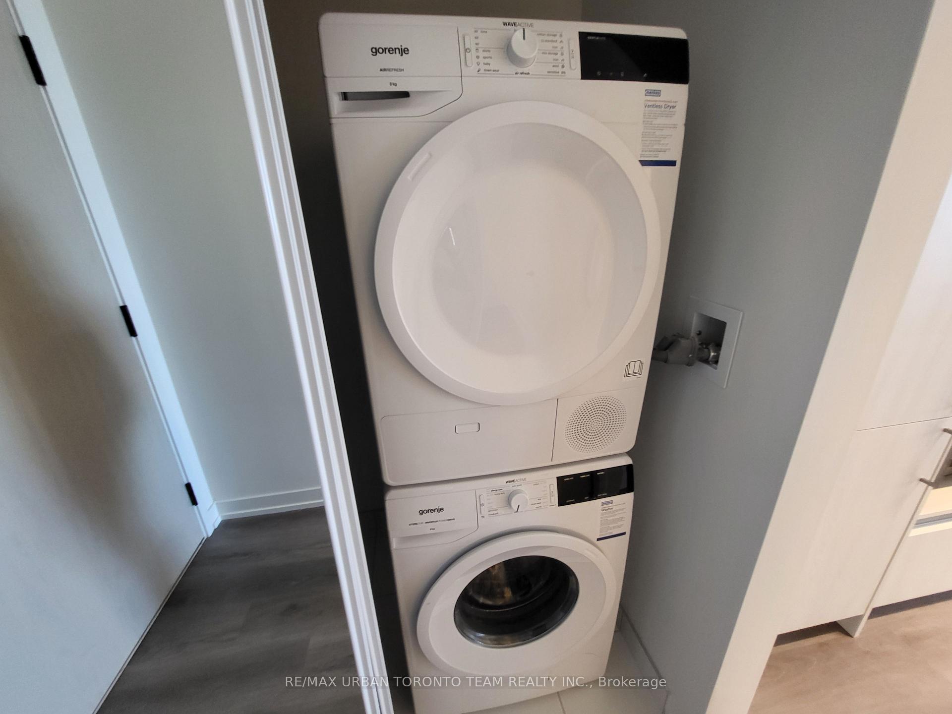 Photo 10 of Unit 5805, 225 Commerce Street, Vaughan, Vaughan Corporate Centre — HOMEH