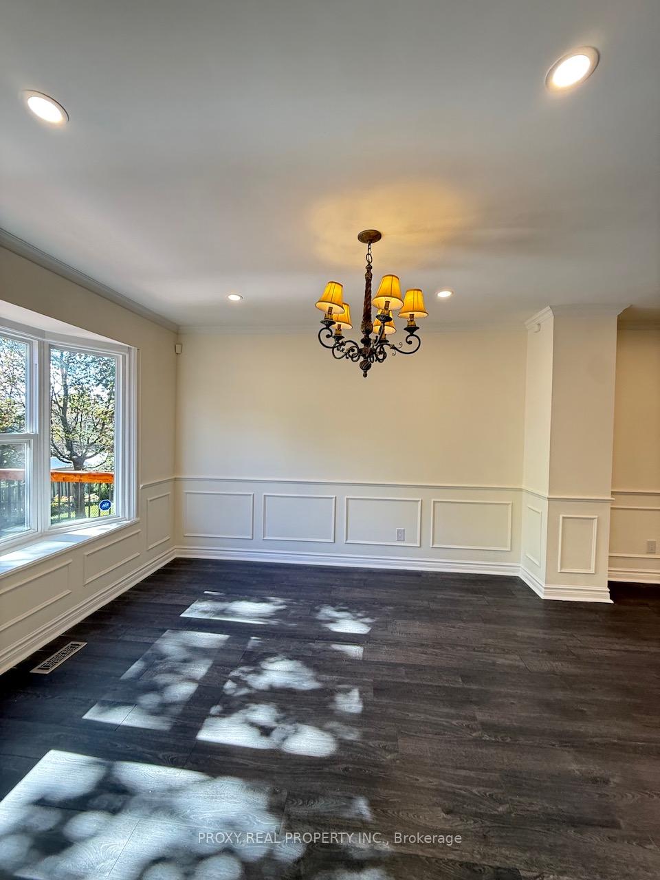 Photo 17 of Unit Main and Second, 49 Gray Crescent, Richmond Hill, North Richvale — HOMEH