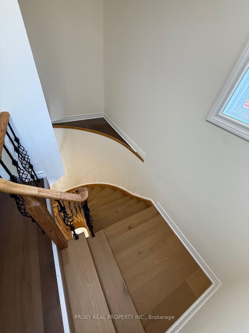 Photo 25 of Unit Main and Second, 49 Gray Crescent, Richmond Hill, North Richvale — HOMEH