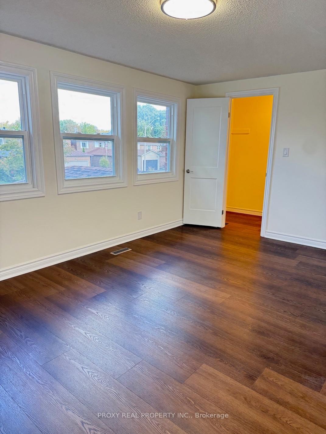 Photo 28 of Unit Main and Second, 49 Gray Crescent, Richmond Hill, North Richvale — HOMEH