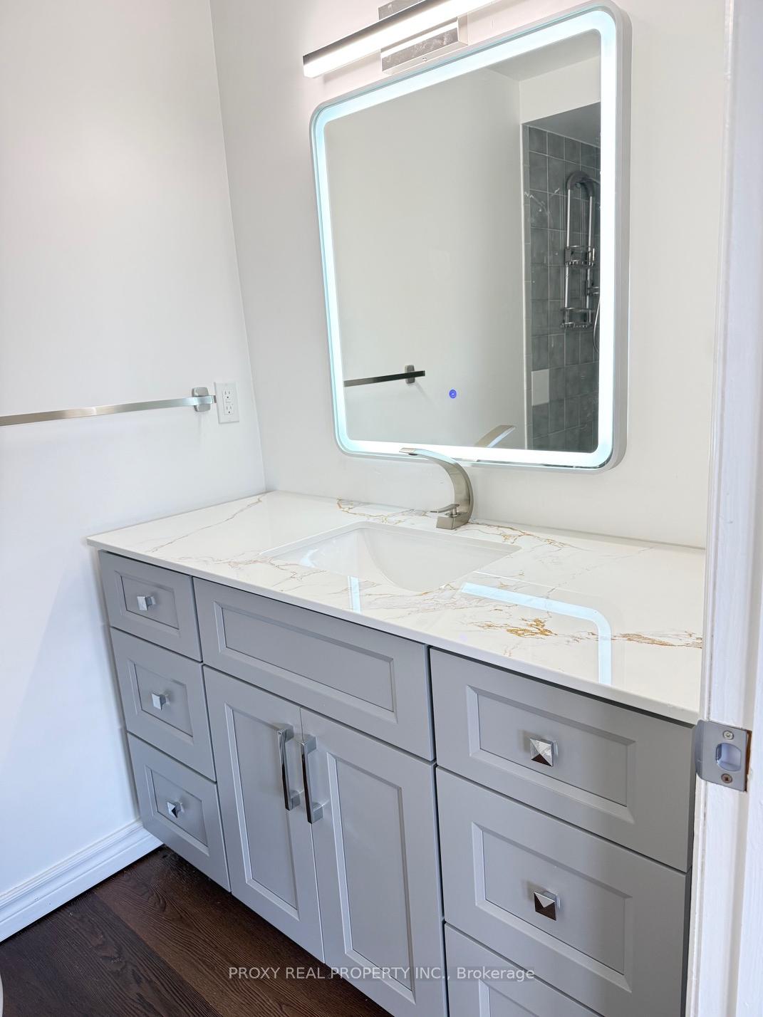 Photo 34 of Unit Main and Second, 49 Gray Crescent, Richmond Hill, North Richvale — HOMEH