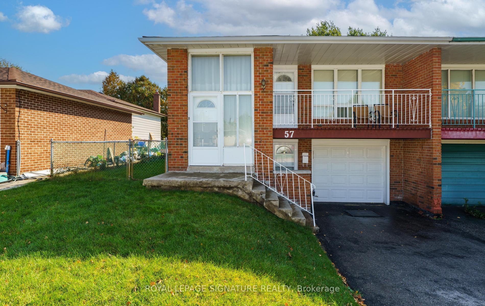 Photo 1 of 57 Darnborough Way, Scarborough, L'Amoreaux — HOMEH