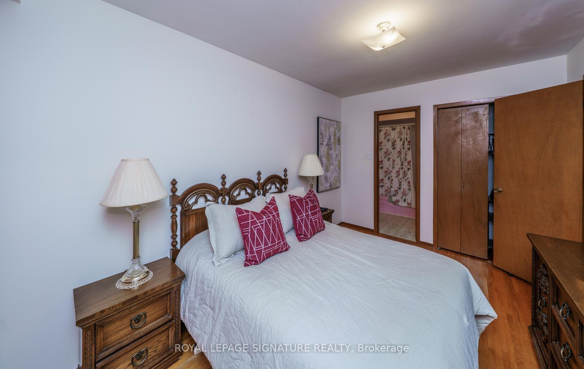 Photo 14 of 57 Darnborough Way, Scarborough, L'Amoreaux — HOMEH