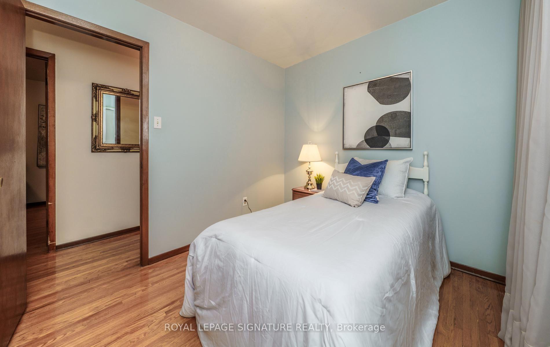 Photo 17 of 57 Darnborough Way, Scarborough, L'Amoreaux — HOMEH