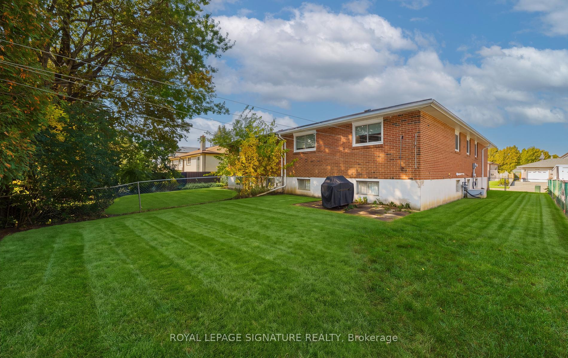 Photo 25 of 57 Darnborough Way, Scarborough, L'Amoreaux — HOMEH