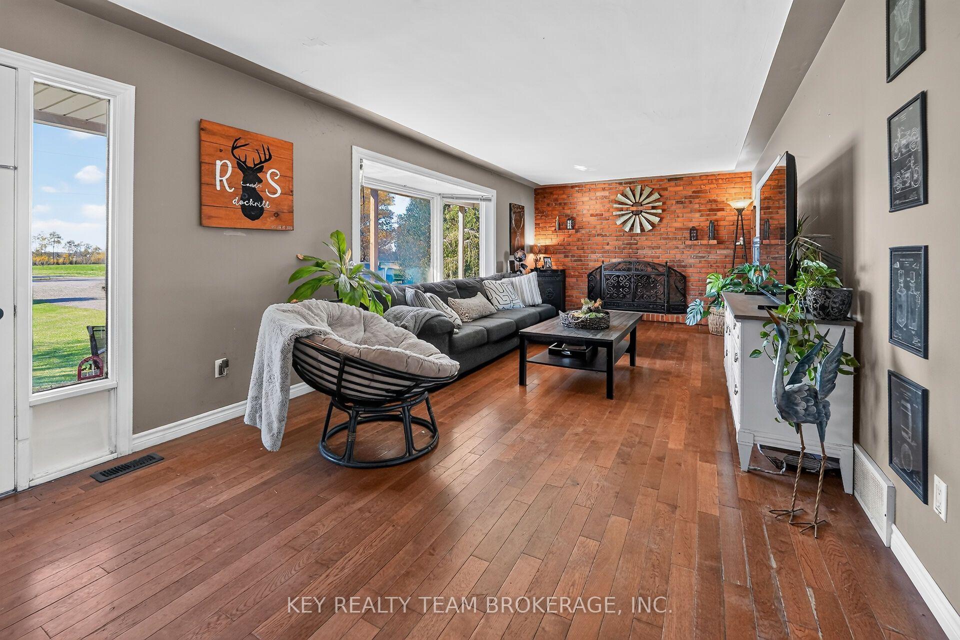 Photo 8 of 3216 Hall Road, Hamilton, Binbrook — HOMEH