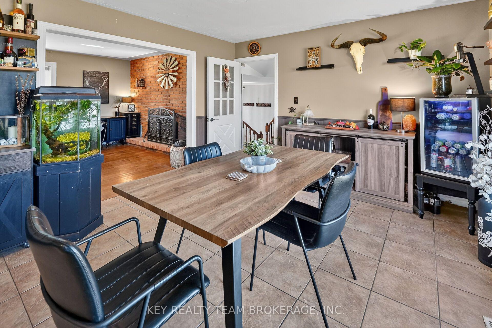 Photo 12 of 3216 Hall Road, Hamilton, Binbrook — HOMEH