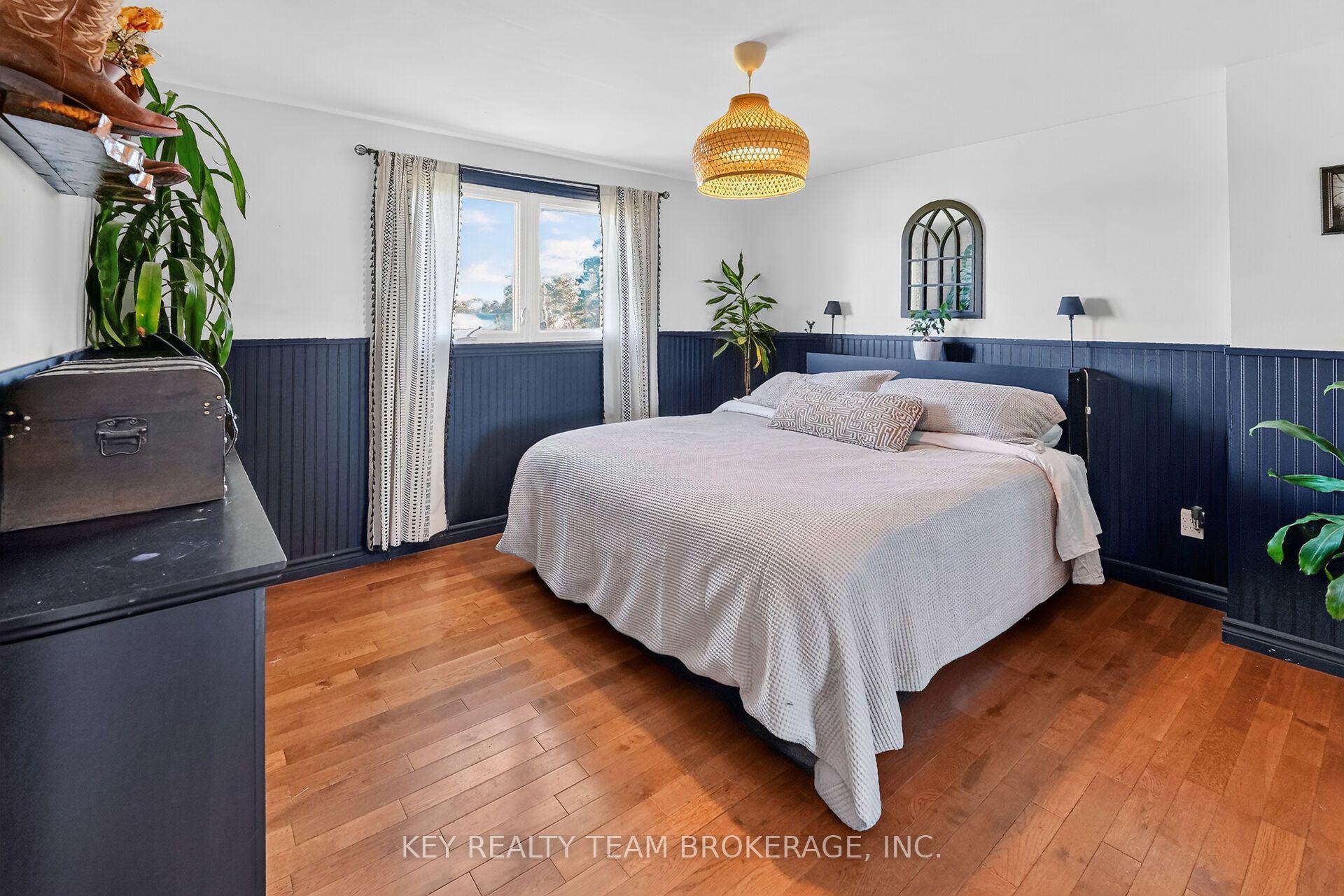 Photo 18 of 3216 Hall Road, Hamilton, Binbrook — HOMEH