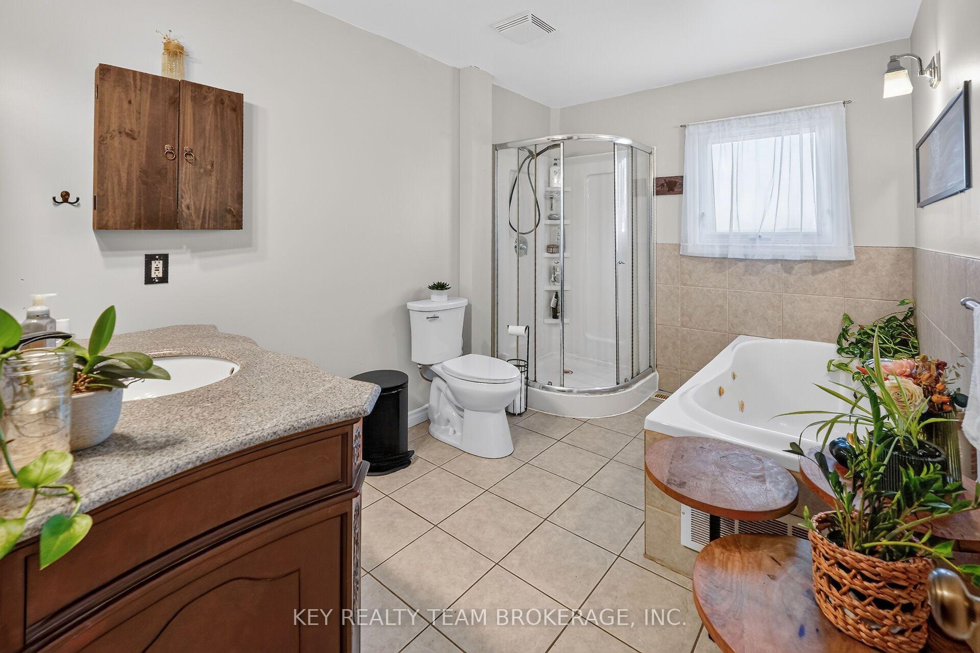 Photo 24 of 3216 Hall Road, Hamilton, Binbrook — HOMEH