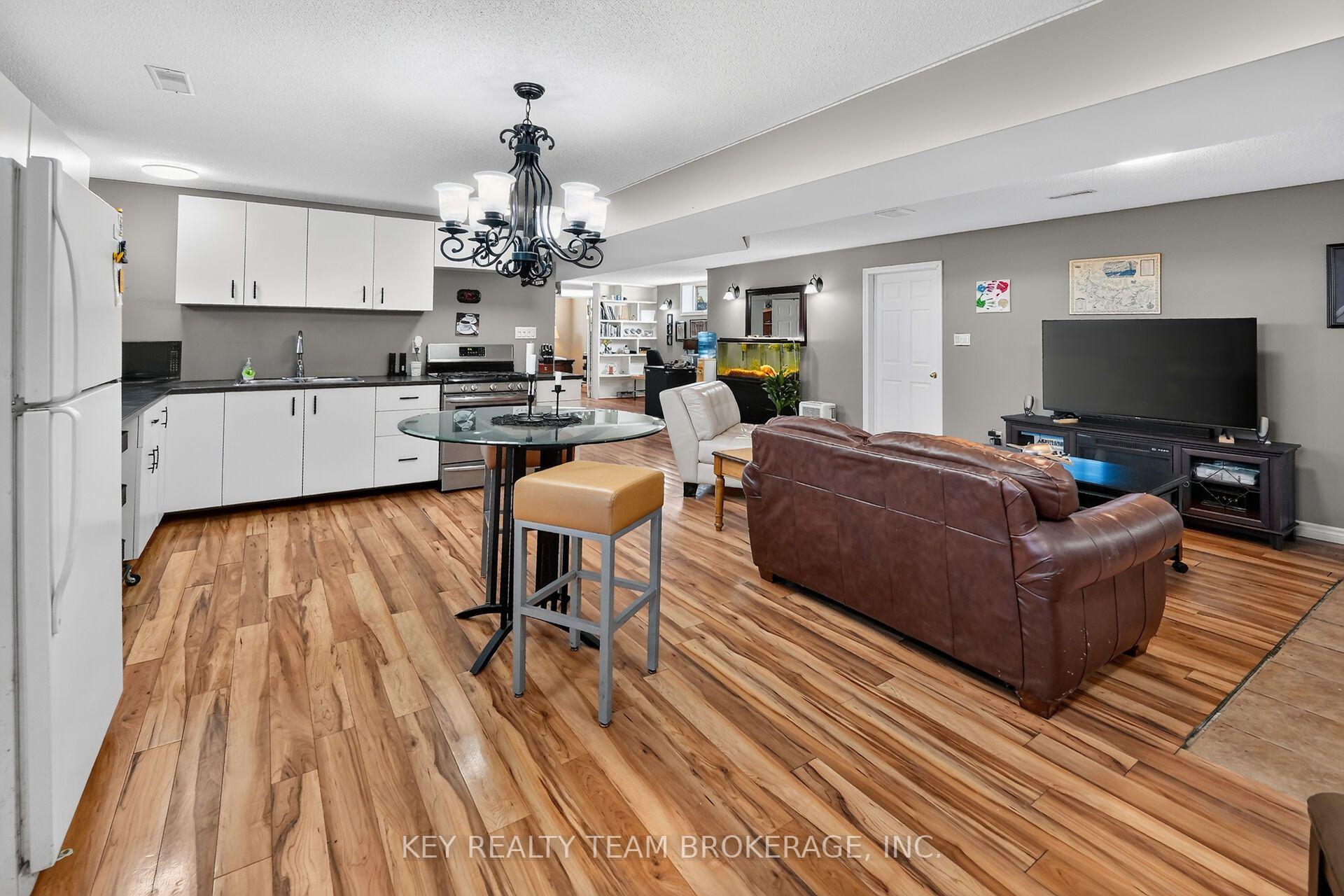 Photo 30 of 3216 Hall Road, Hamilton, Binbrook — HOMEH