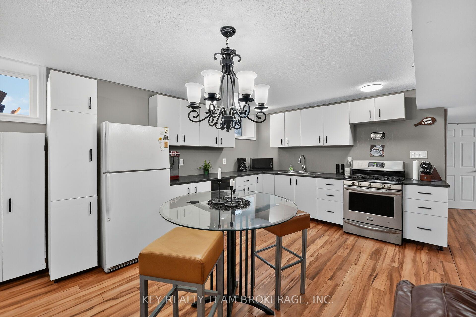 Photo 31 of 3216 Hall Road, Hamilton, Binbrook — HOMEH