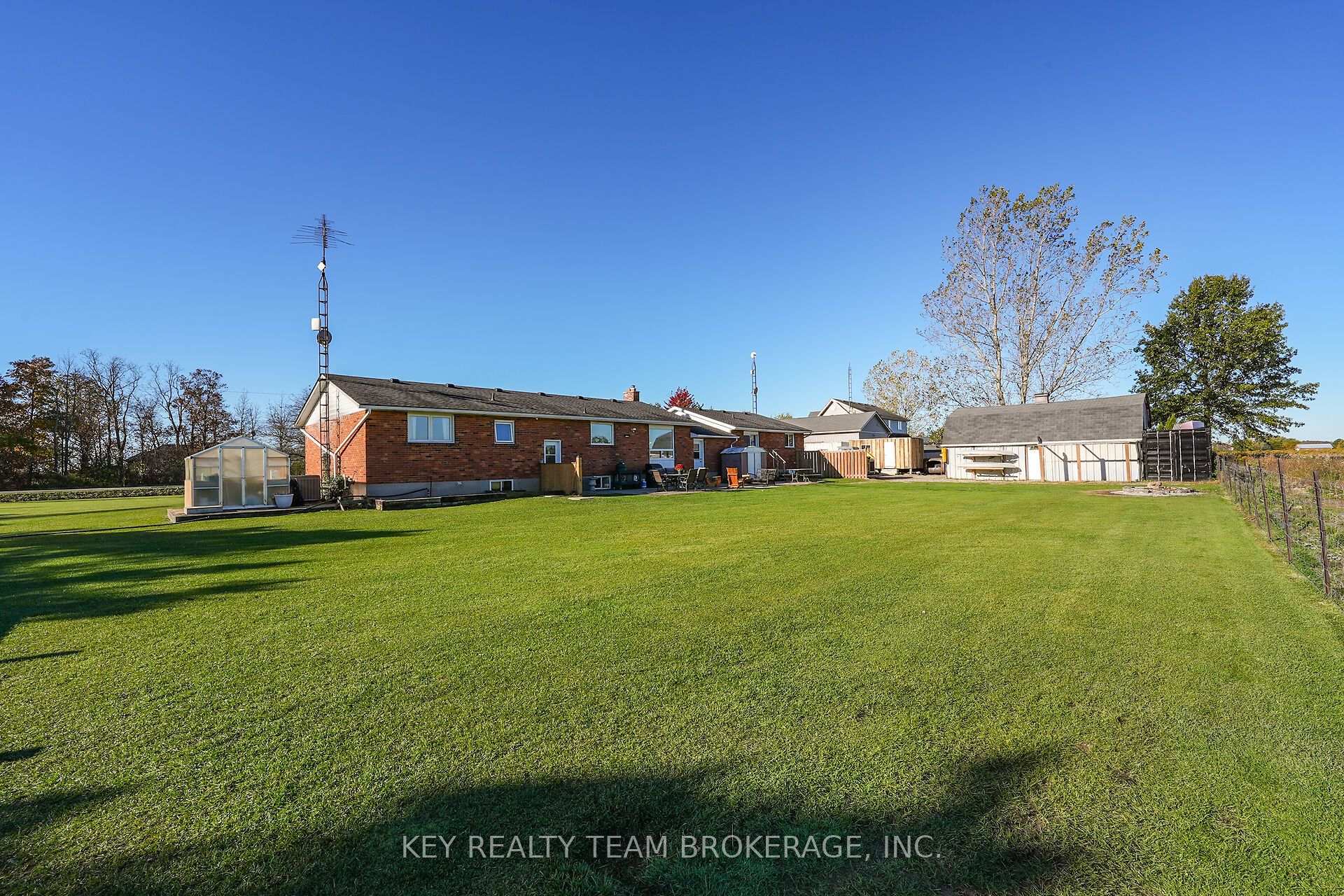 Photo 45 of 3216 Hall Road, Hamilton, Binbrook — HOMEH