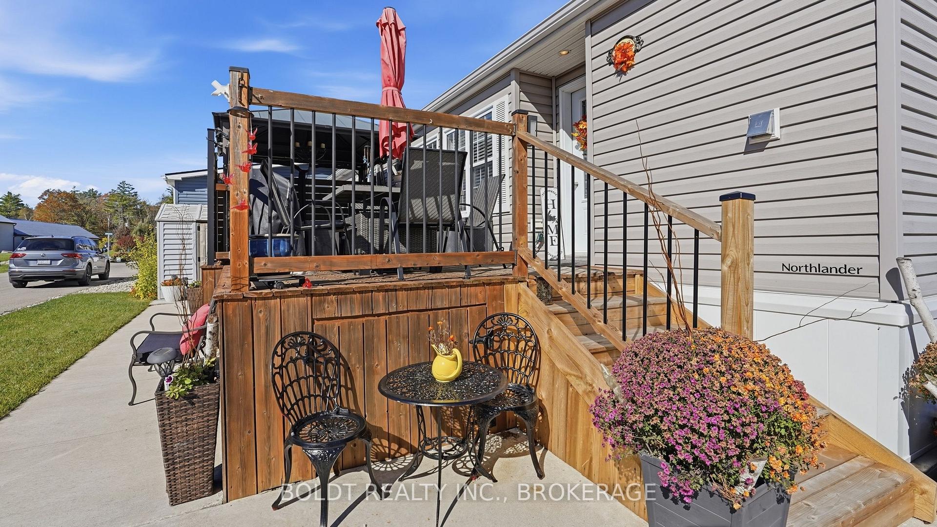 Photo 6 of Unit Ash 31, 4449 Milburough Line, Burlington, Rural Burlington — HOMEH