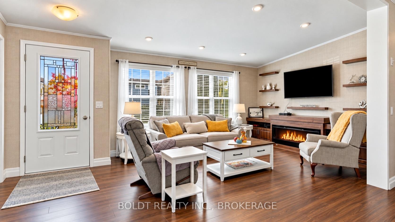 Photo 7 of Unit Ash 31, 4449 Milburough Line, Burlington, Rural Burlington — HOMEH