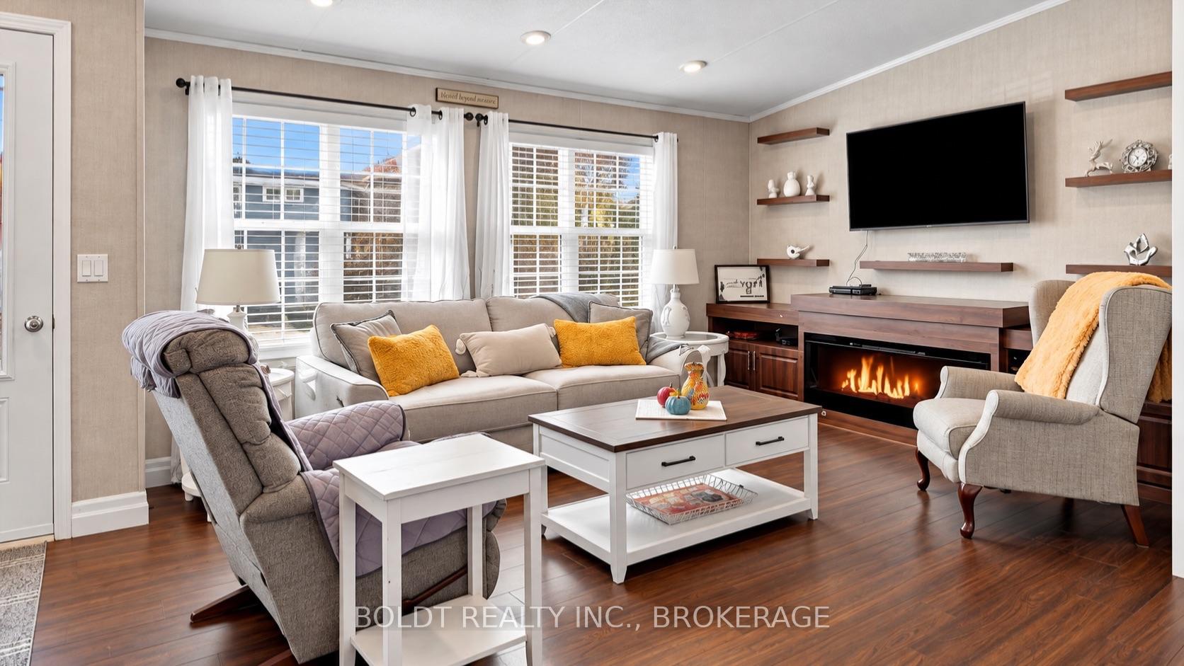 Photo 9 of Unit Ash 31, 4449 Milburough Line, Burlington, Rural Burlington — HOMEH