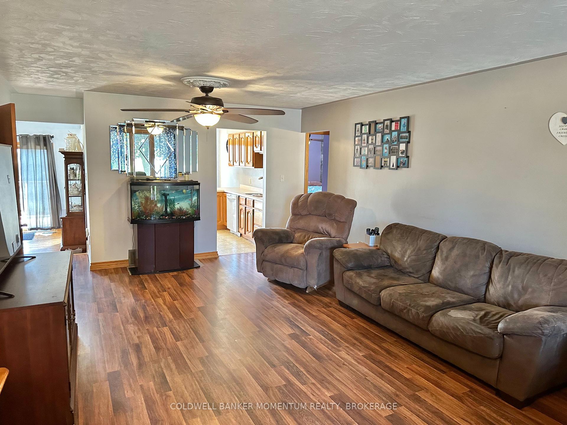 Photo 4 of 38 Mann Avenue, Norfolk, Simcoe — HOMEH