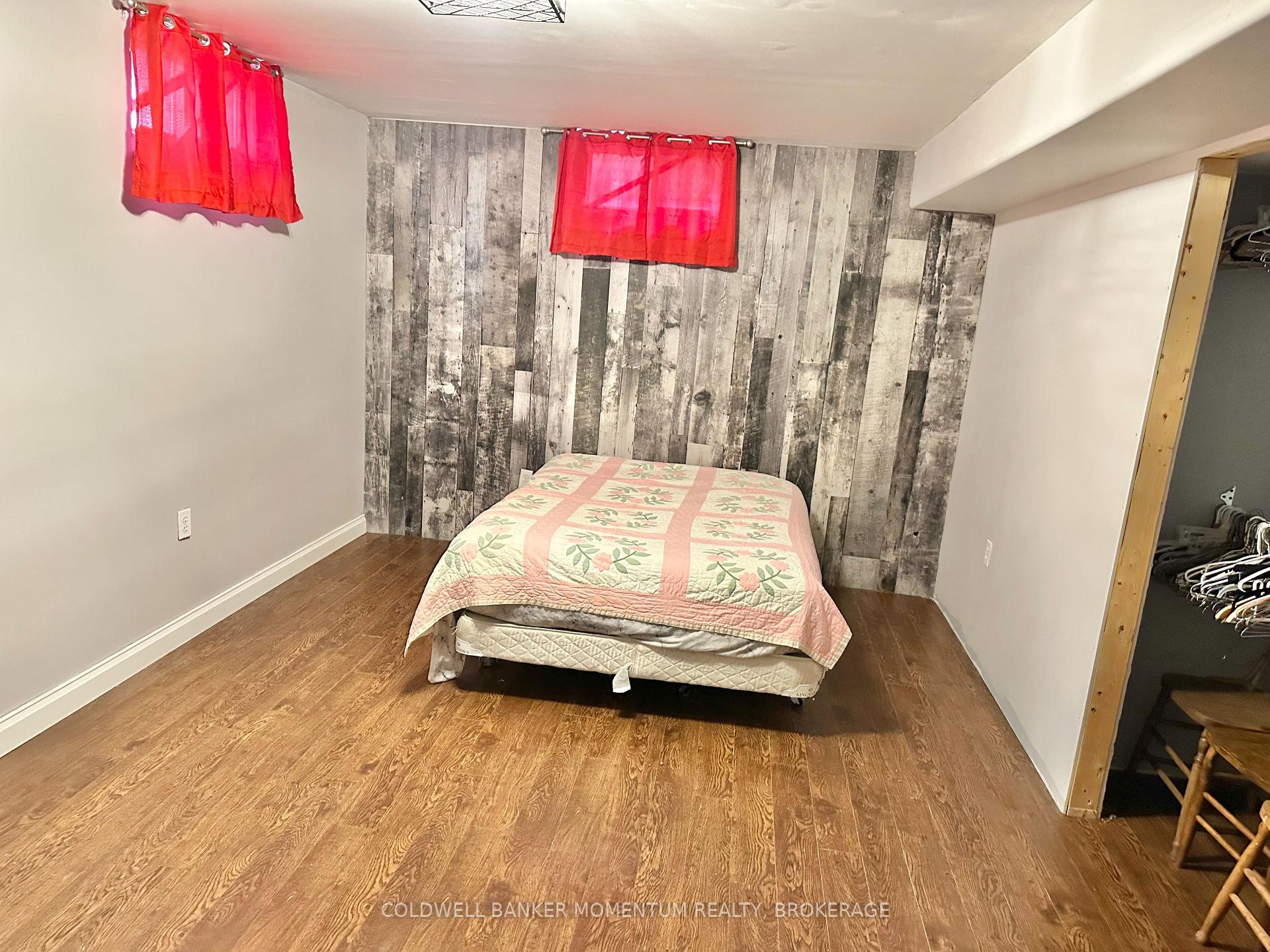 Photo 17 of 38 Mann Avenue, Norfolk, Simcoe — HOMEH