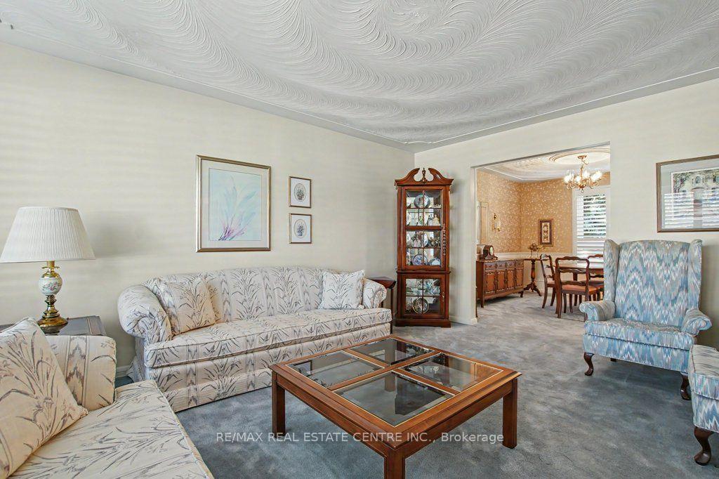 Photo 7 of 57 Trailview Drive, Kitchener — HOMEH