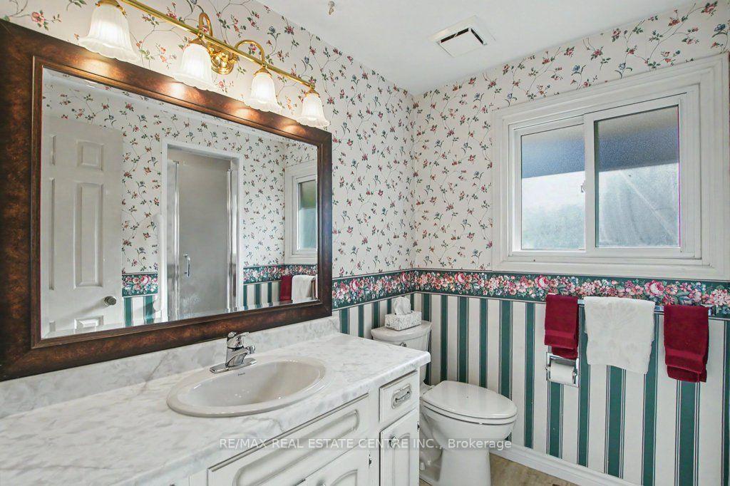 Photo 25 of 57 Trailview Drive, Kitchener — HOMEH