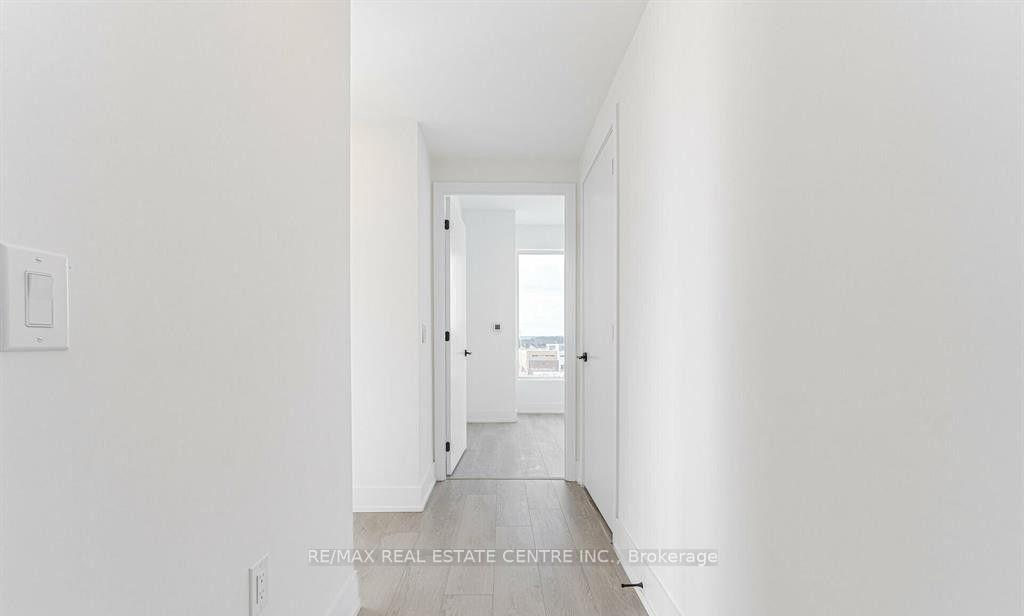 Photo 5 of Unit 232, 2450 Old Bronte Road, Oakville, Westmount — HOMEH