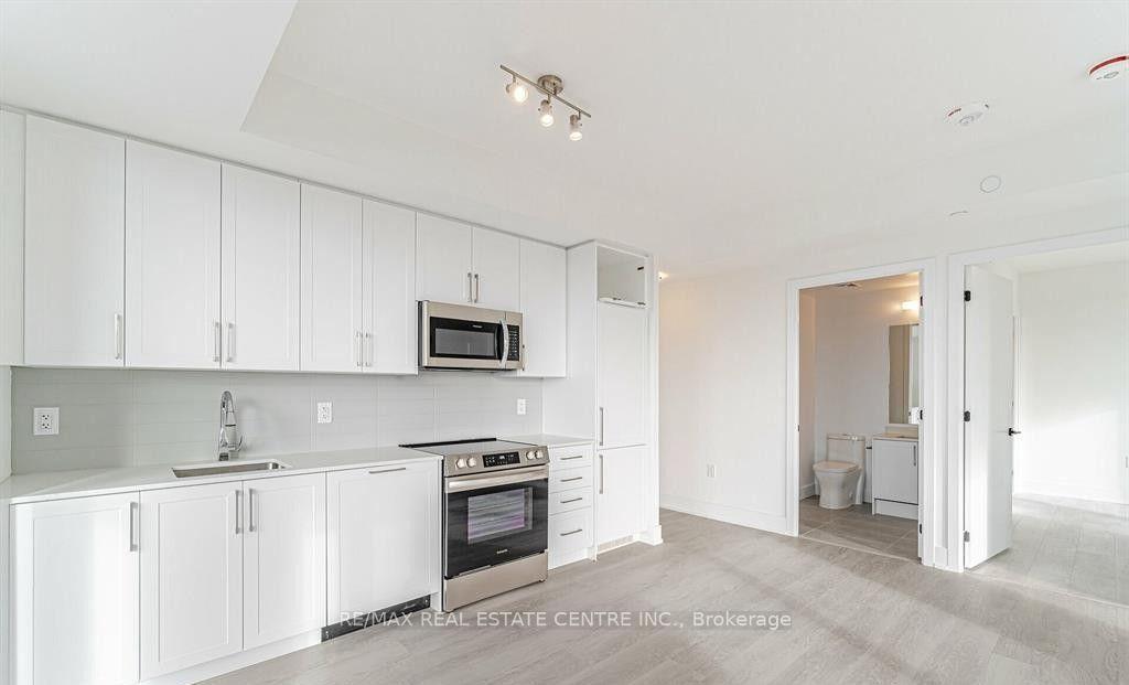 Photo 11 of Unit 232, 2450 Old Bronte Road, Oakville, Westmount — HOMEH