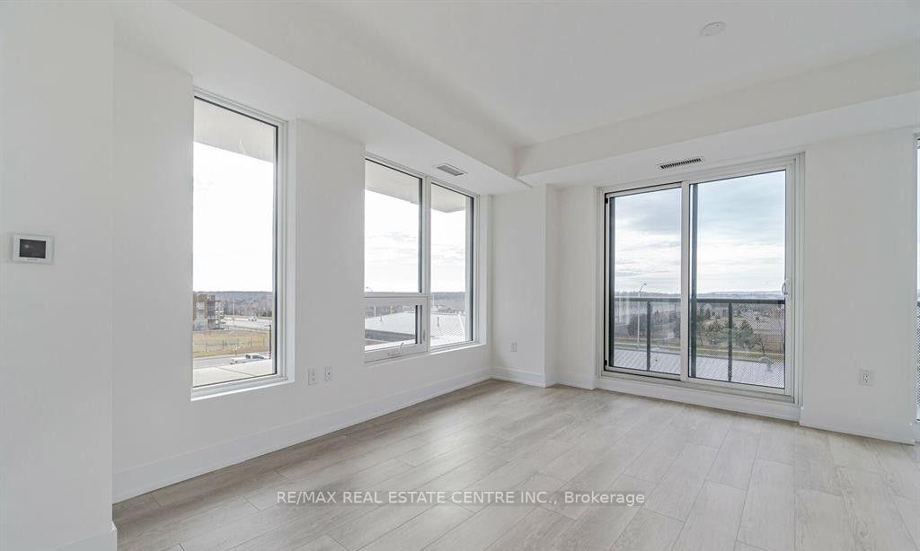 Photo 18 of Unit 232, 2450 Old Bronte Road, Oakville, Westmount — HOMEH