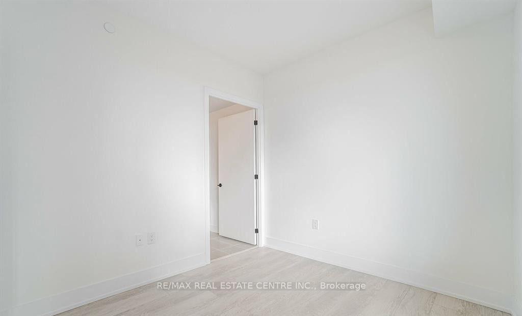 Photo 22 of Unit 232, 2450 Old Bronte Road, Oakville, Westmount — HOMEH