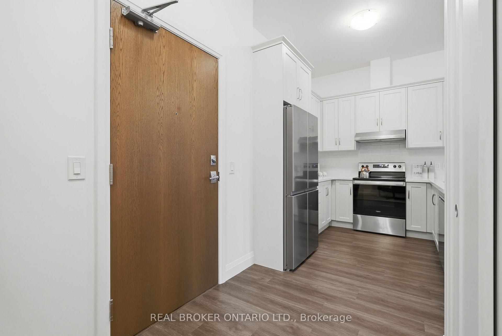 Photo 6 of Unit 101, 30 Hamilton Street S, Hamilton, Waterdown — HOMEH