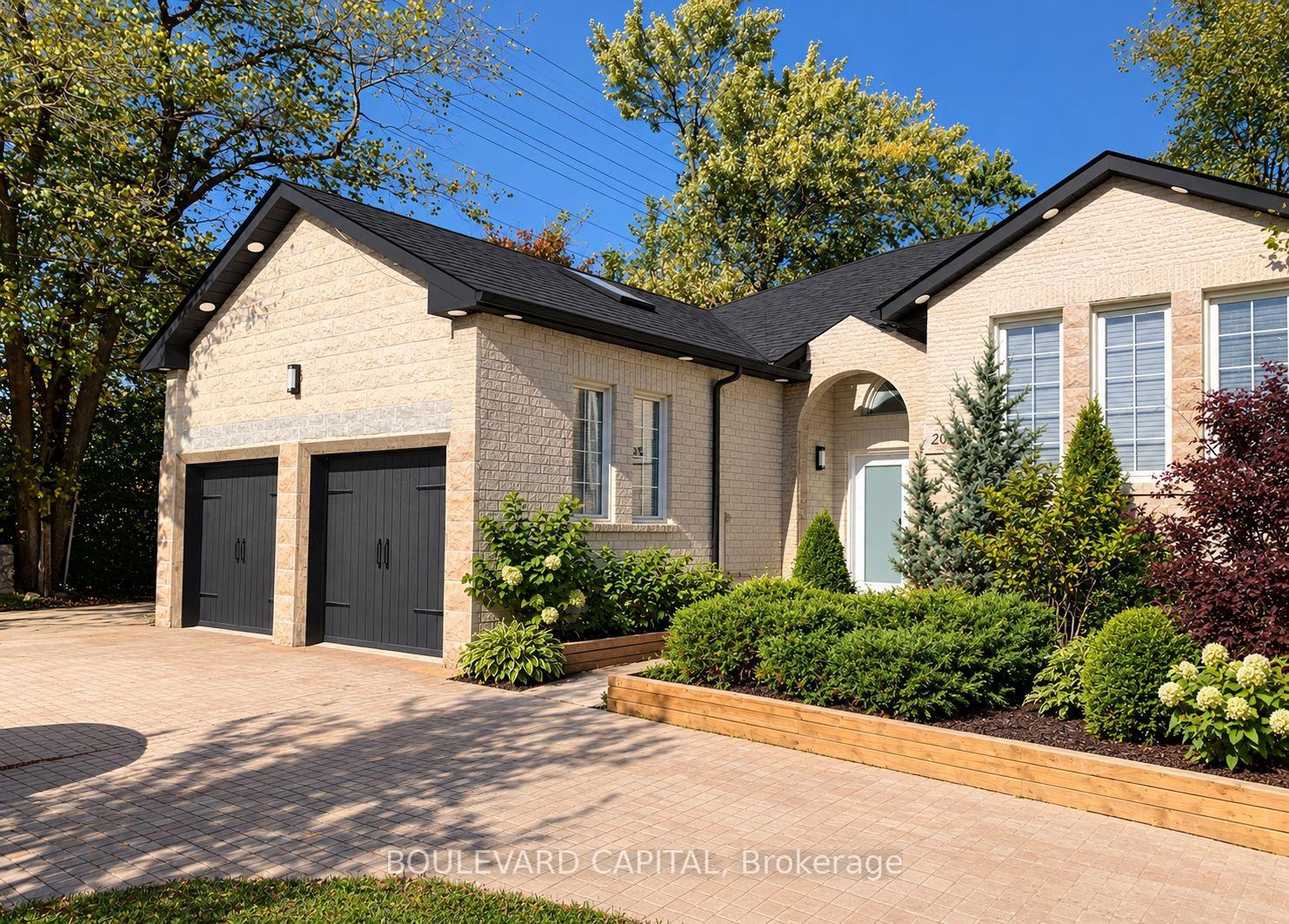 Photo of Unit LOWER, 2045 Camilla Road