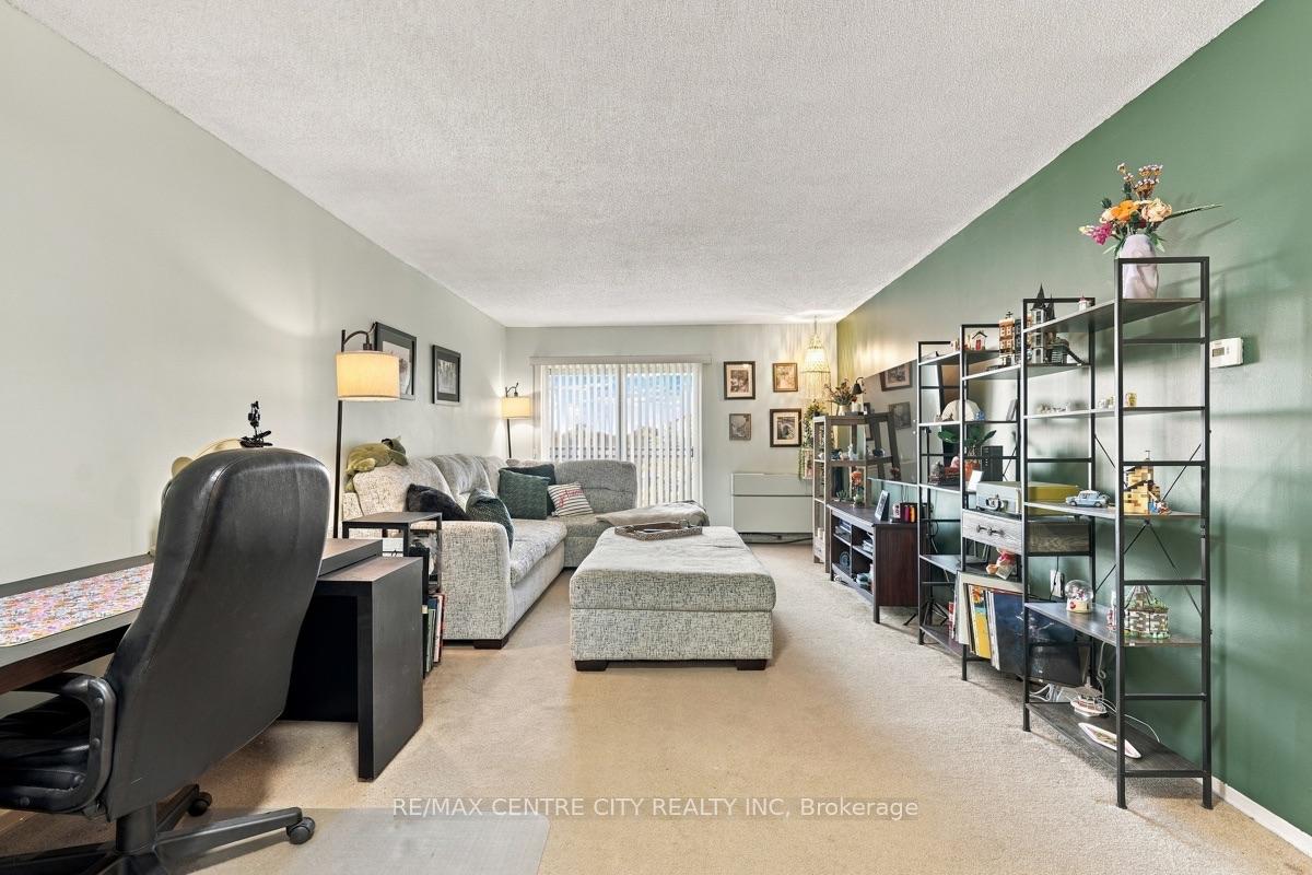 Photo 1 of Unit 506, 858 Commissioners Road E, London, South H — HOMEH