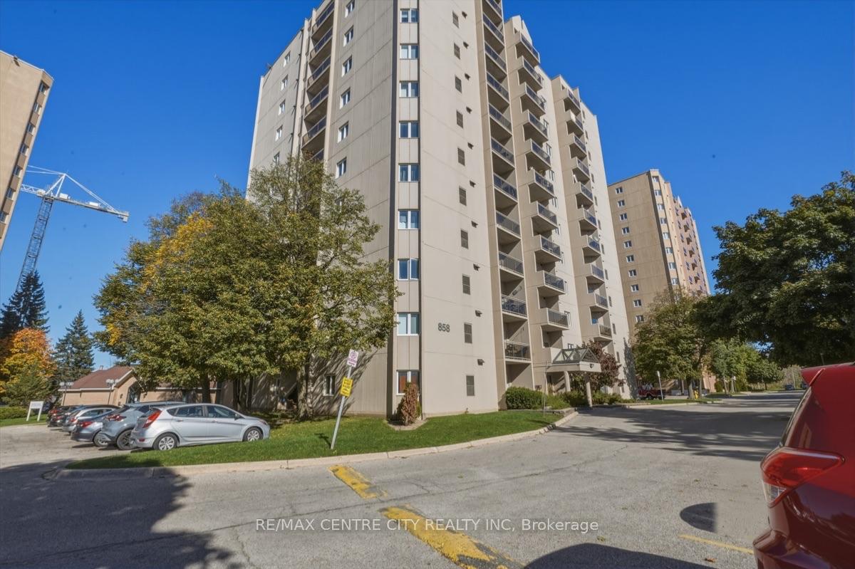 Photo 2 of Unit 506, 858 Commissioners Road E, London, South H — HOMEH