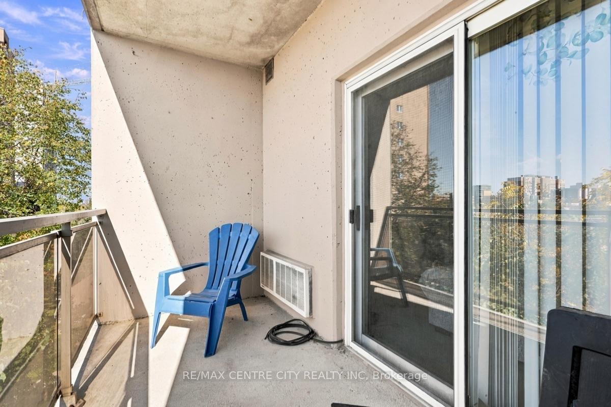 Photo 19 of Unit 506, 858 Commissioners Road E, London, South H — HOMEH