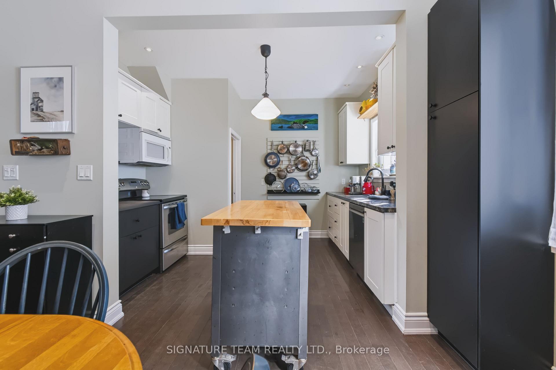 Photo 8 of 376 Centre Street, Pembroke, Pembroke — HOMEH