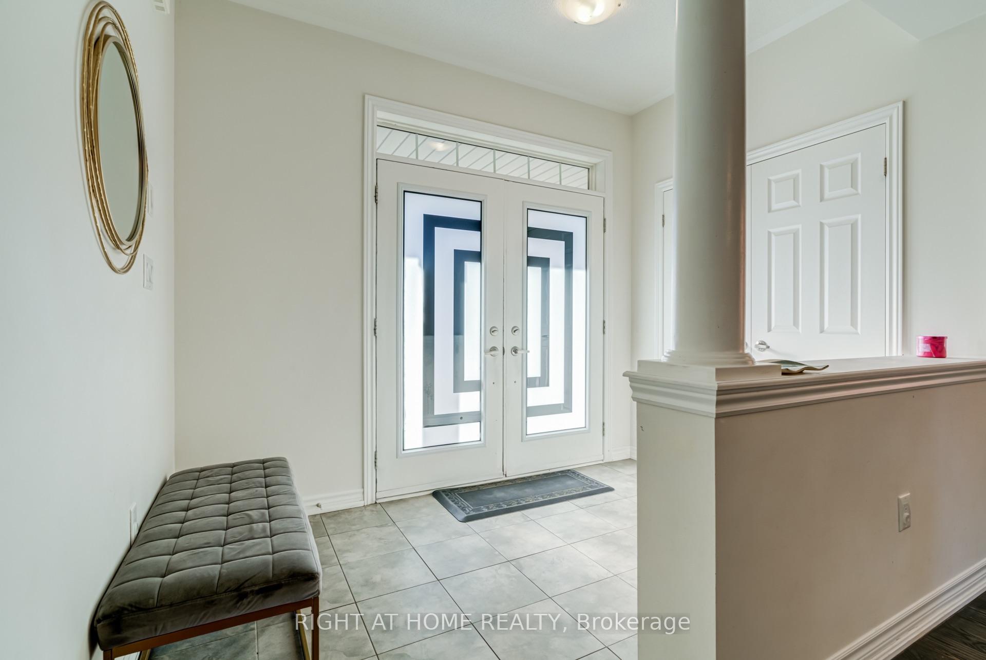 Photo 4 of 171 Crombie Street, Clarington, Bowmanville — HOMEH