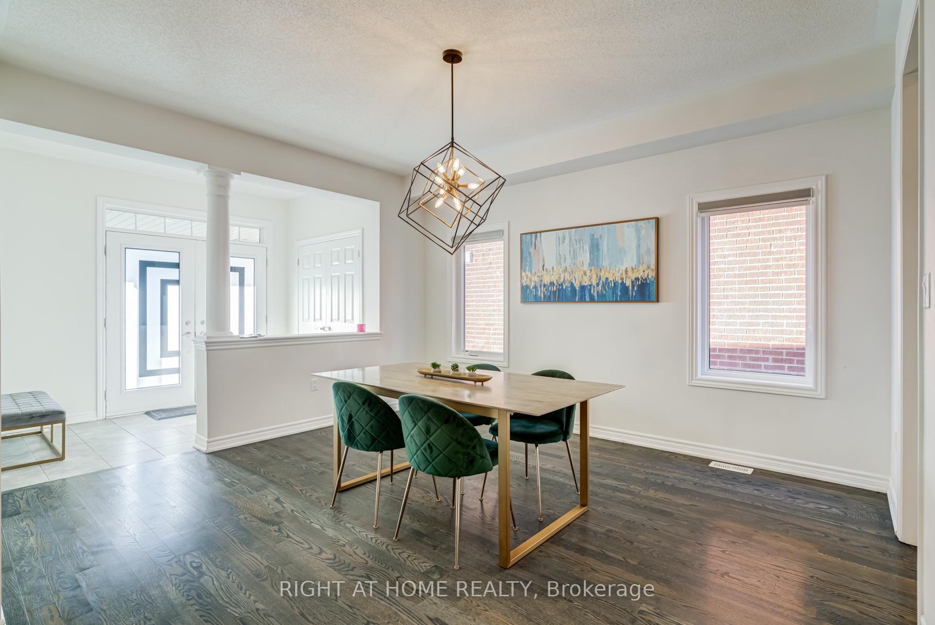 Photo 6 of 171 Crombie Street, Clarington, Bowmanville — HOMEH
