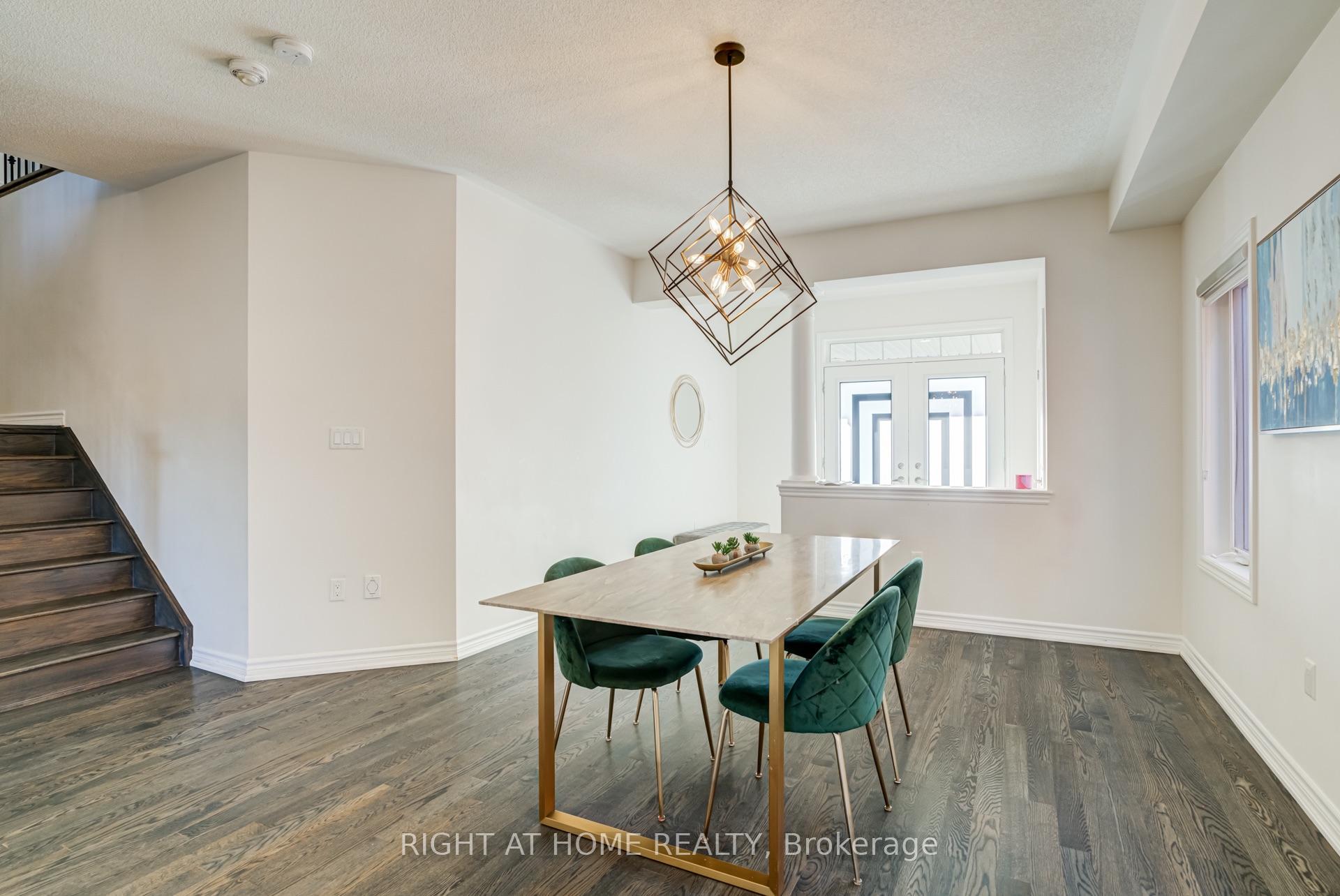 Photo 7 of 171 Crombie Street, Clarington, Bowmanville — HOMEH