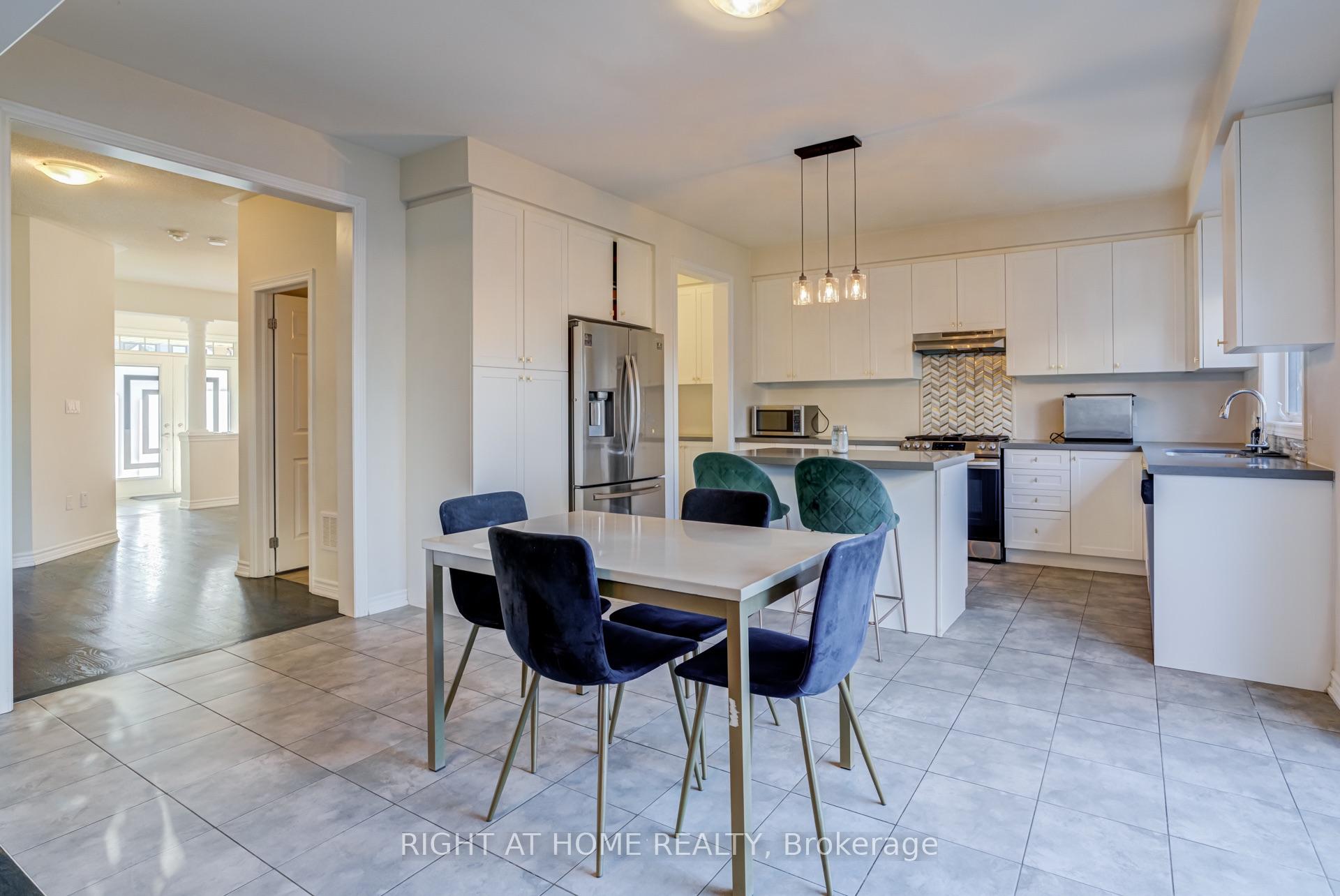Photo 15 of 171 Crombie Street, Clarington, Bowmanville — HOMEH