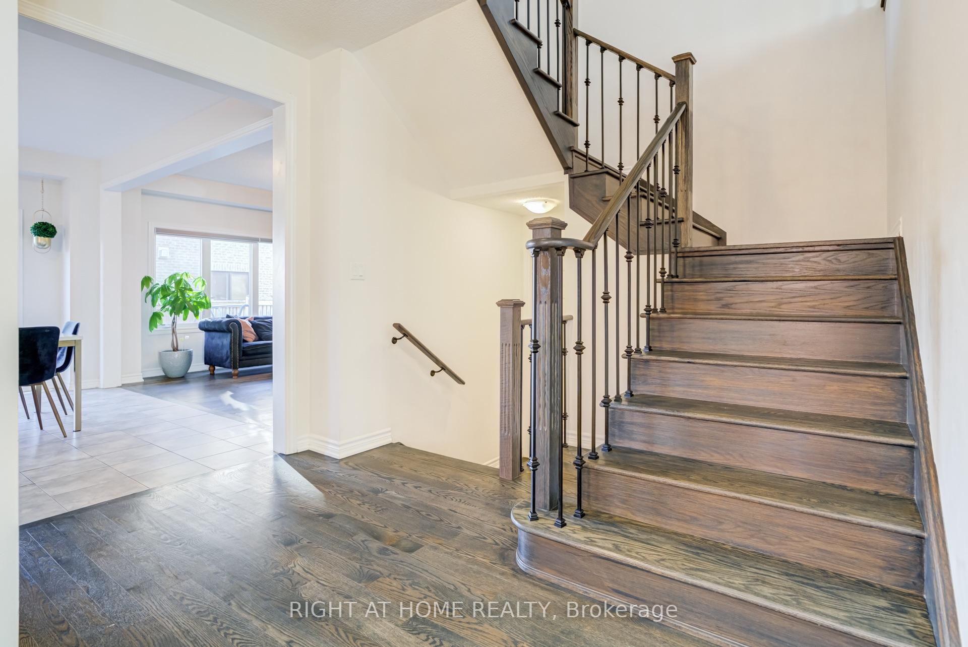 Photo 22 of 171 Crombie Street, Clarington, Bowmanville — HOMEH