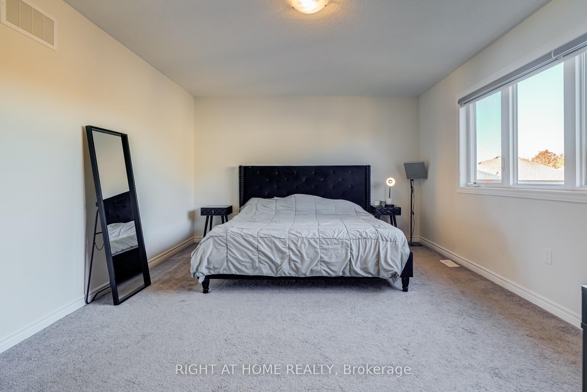 Photo 25 of 171 Crombie Street, Clarington, Bowmanville — HOMEH