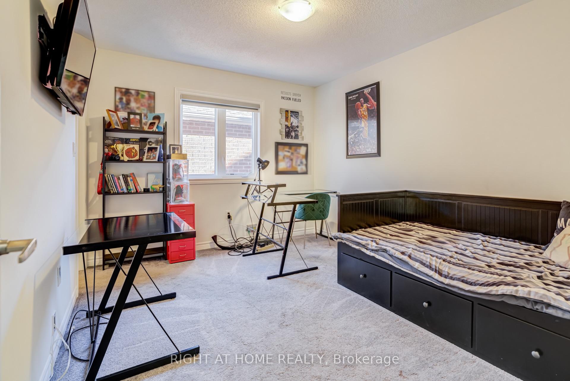 Photo 30 of 171 Crombie Street, Clarington, Bowmanville — HOMEH