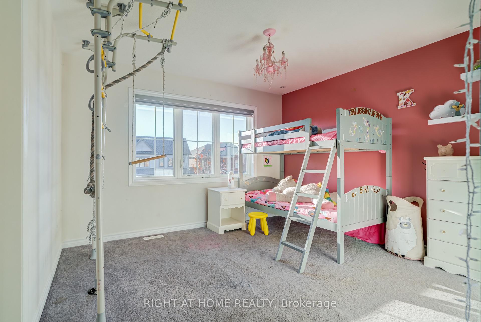 Photo 34 of 171 Crombie Street, Clarington, Bowmanville — HOMEH