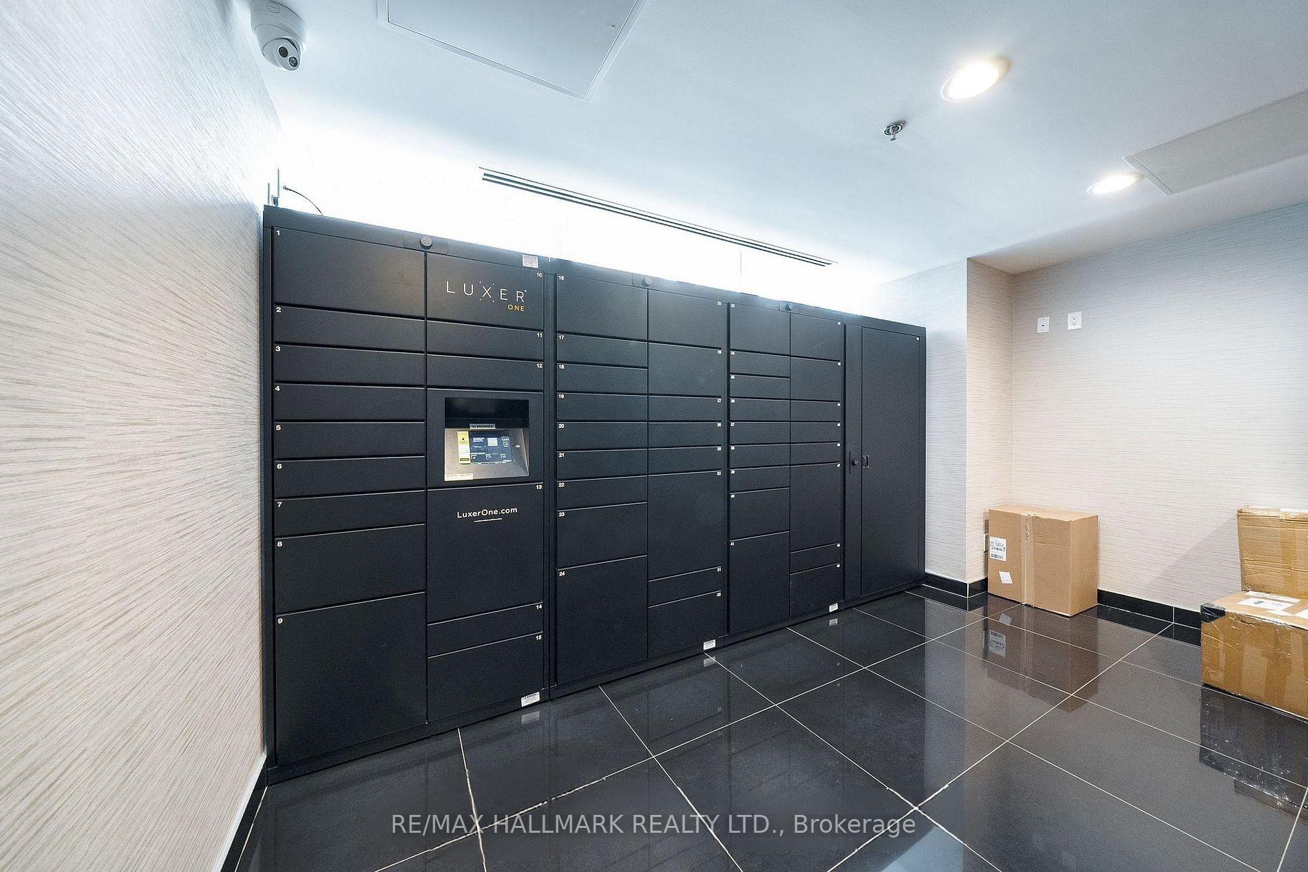 Photo 7 of Unit 3905, 55 Bremner Boulevard, Toronto, Waterfront Communities — HOMEH