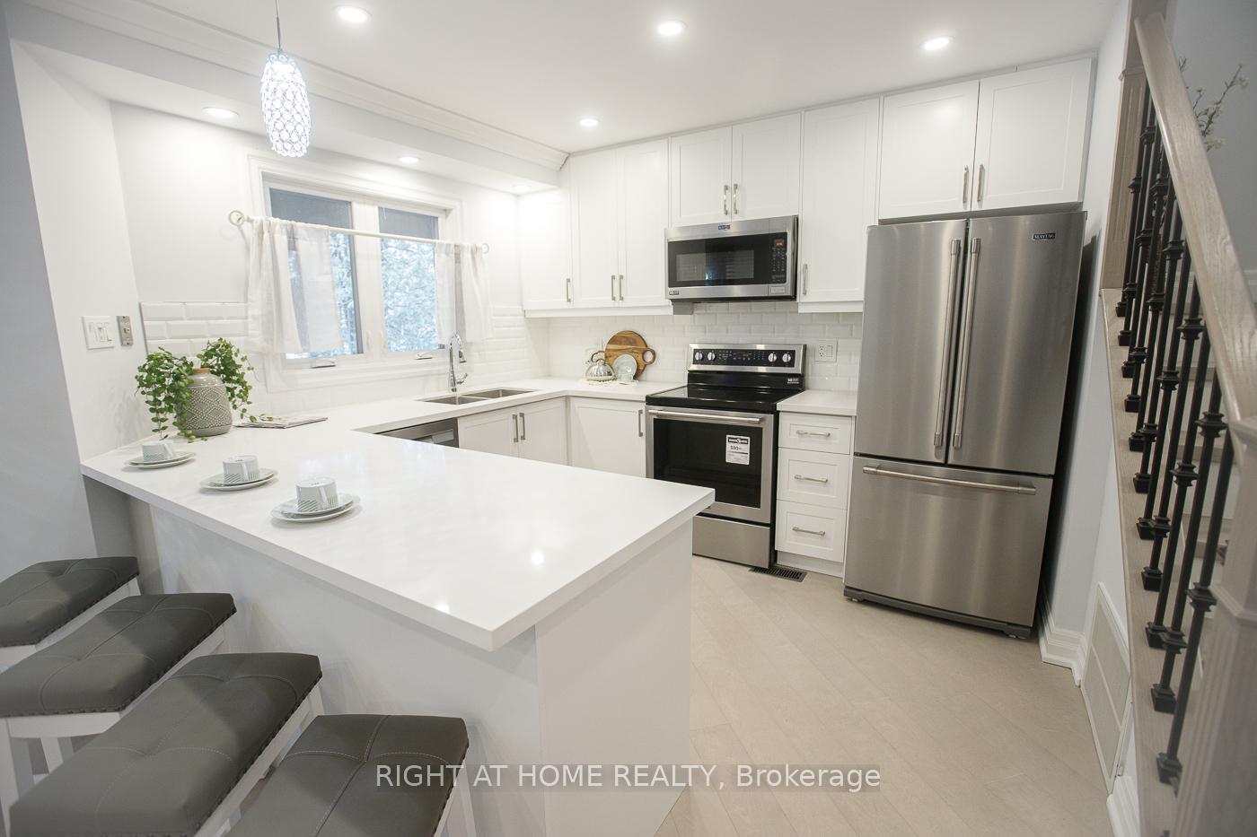 Photo 8 of Unit 83, 38 Dawson Drive, Collingwood — HOMEH